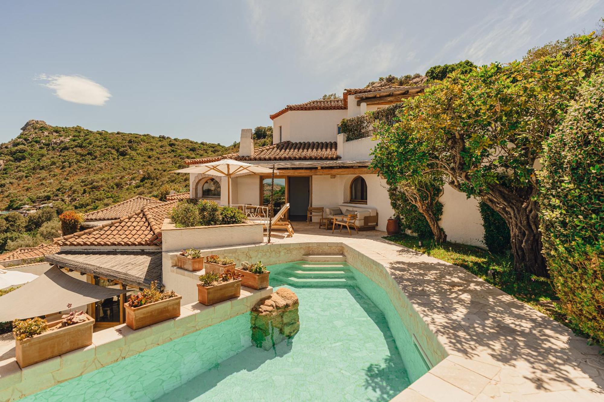 Aethos Sardinia Hotel Cannigione Exterior foto