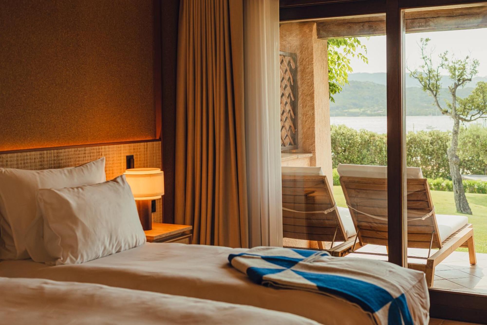 Aethos Sardinia Hotel Cannigione Exterior foto