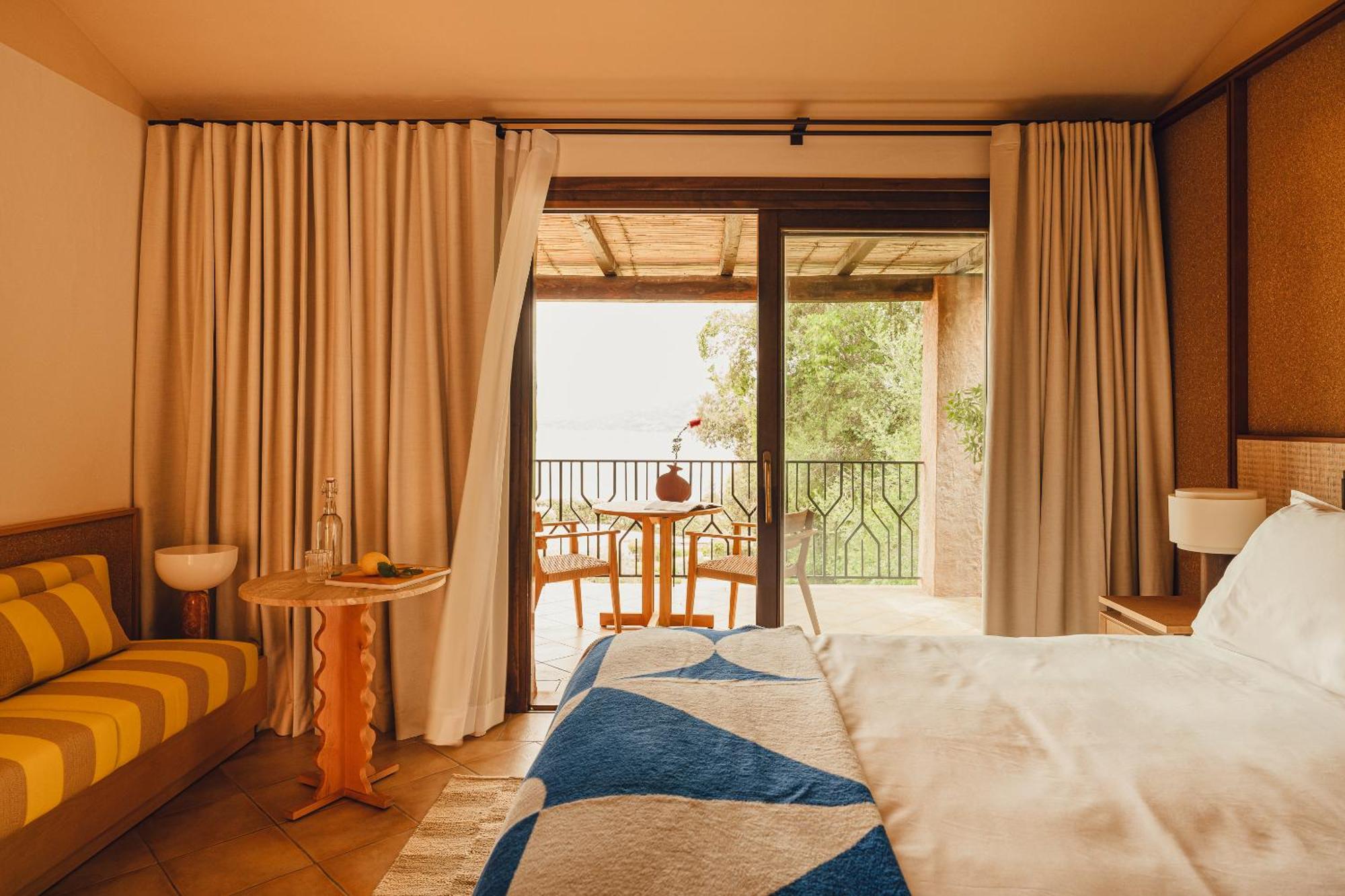 Aethos Sardinia Hotel Cannigione Exterior foto